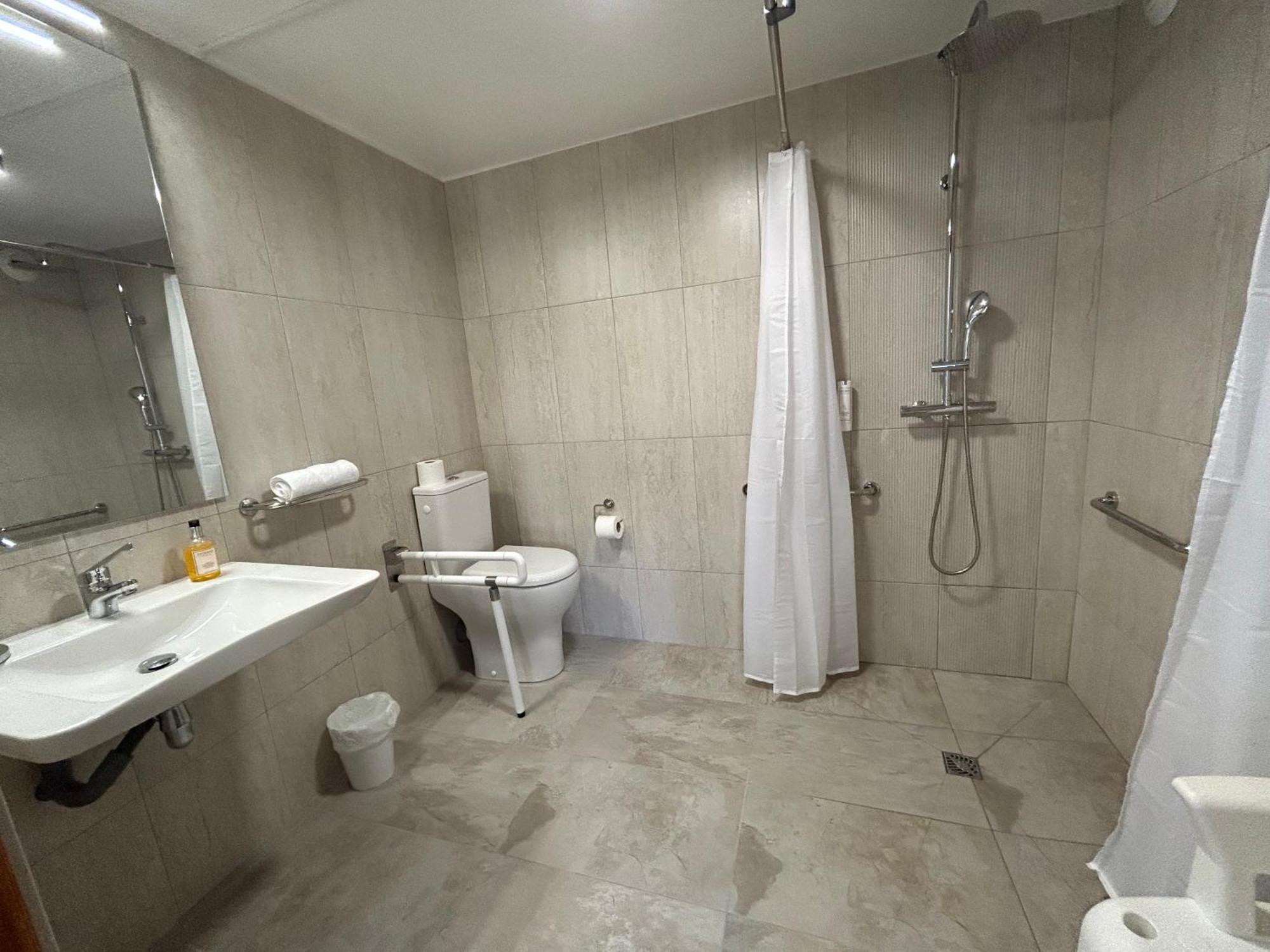 Hotel Logis De La Clape 3*