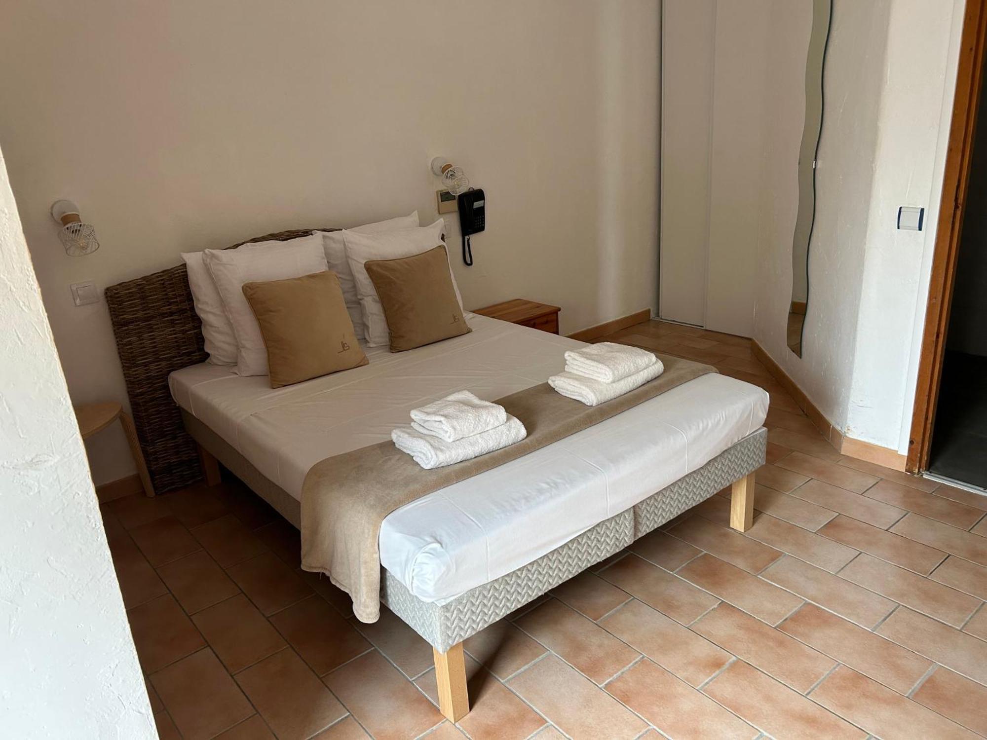 Hotel Logis De La Clape Narbonne-Plage