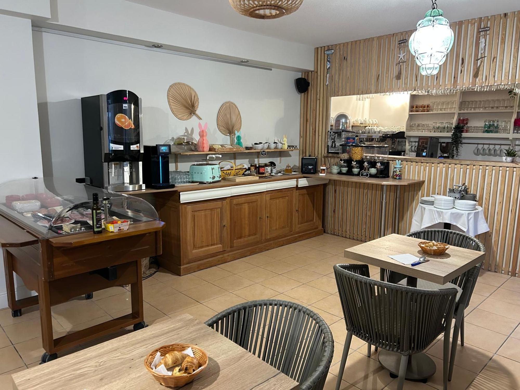 Logis De La Clape Hotel