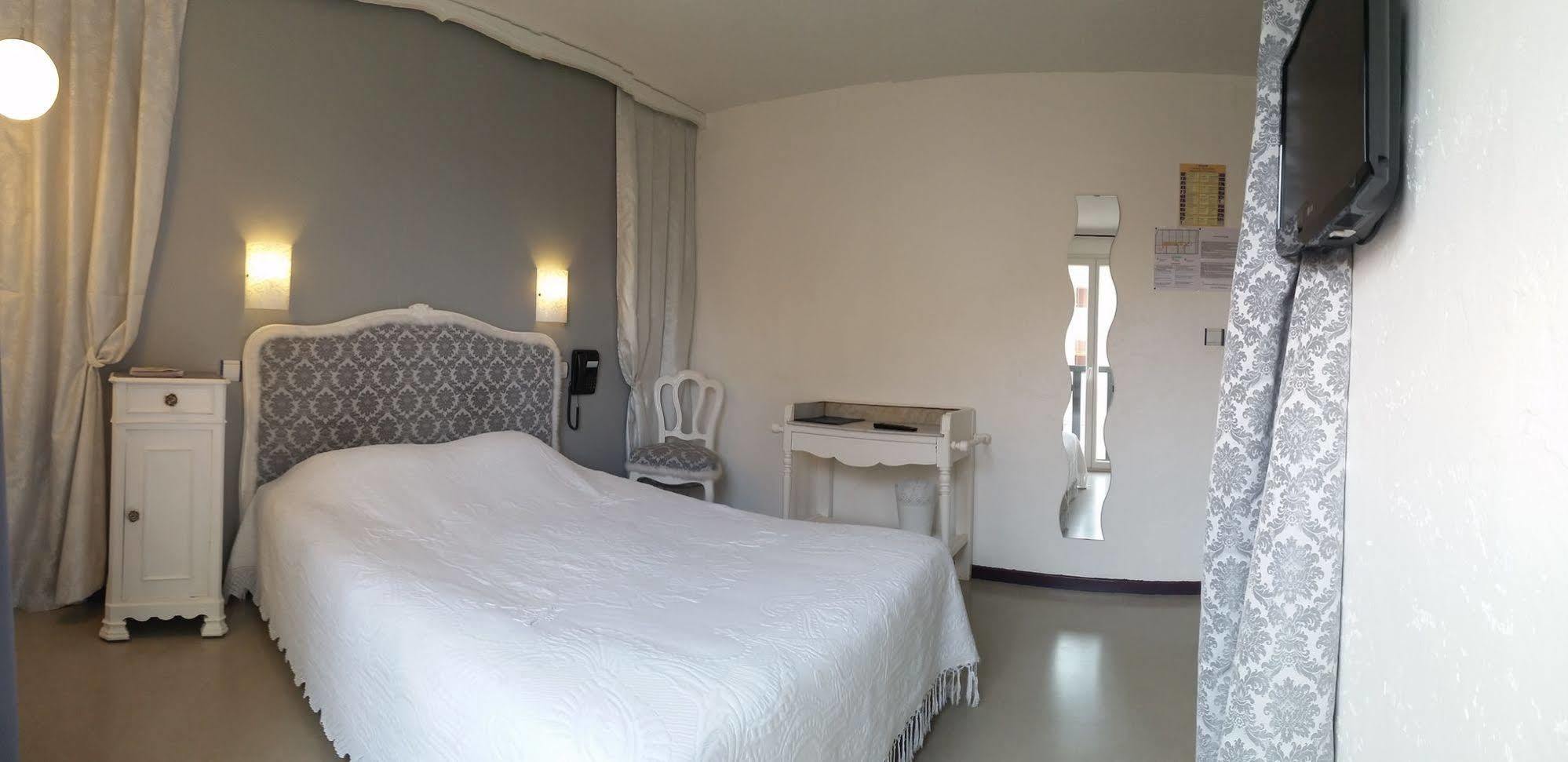 Hotel Logis De La Clape Narbonne-Plage